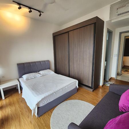 Beacon Executive Premium Suite George Town Eksteriør billede