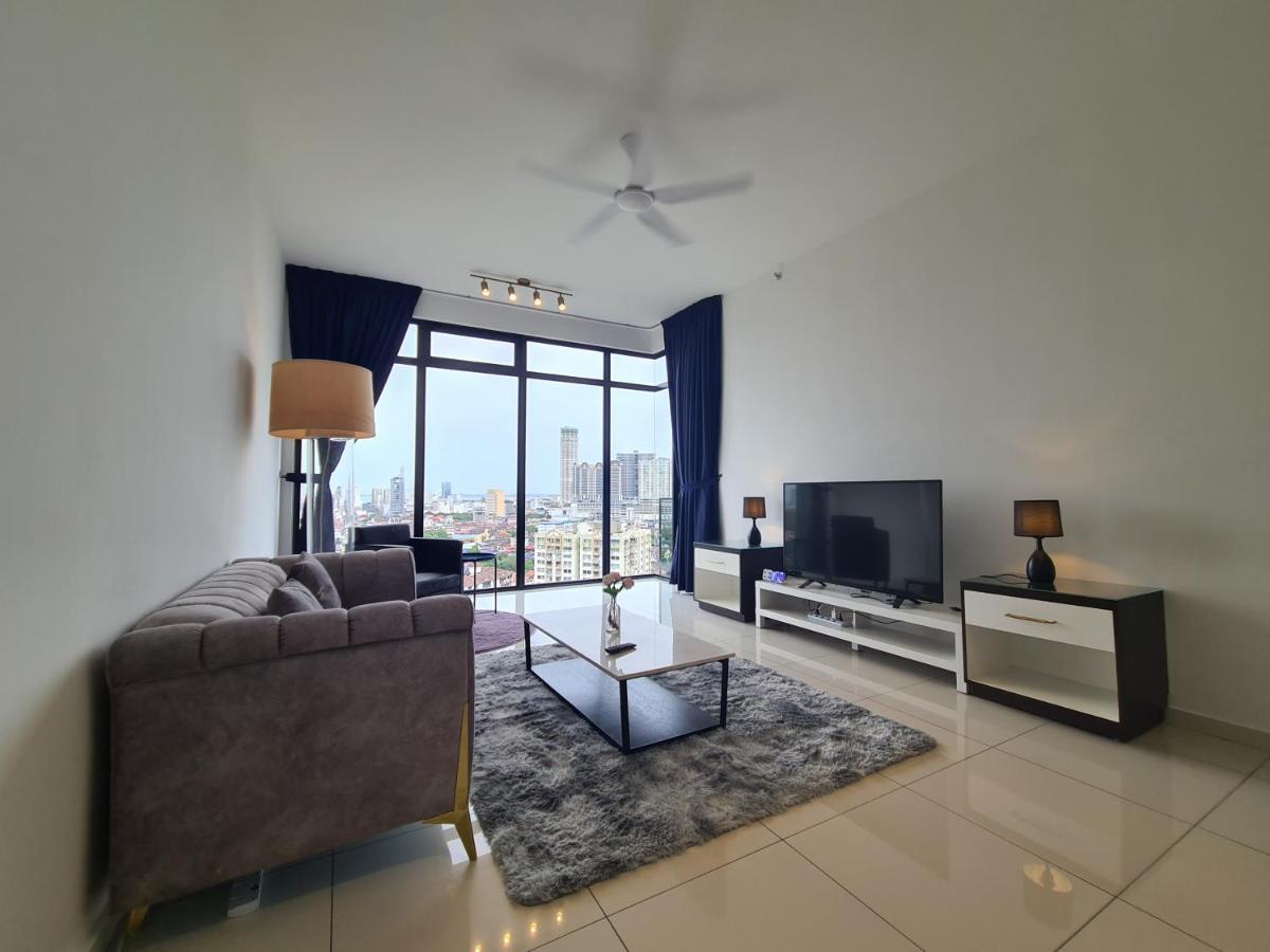 Beacon Executive Premium Suite George Town Eksteriør billede