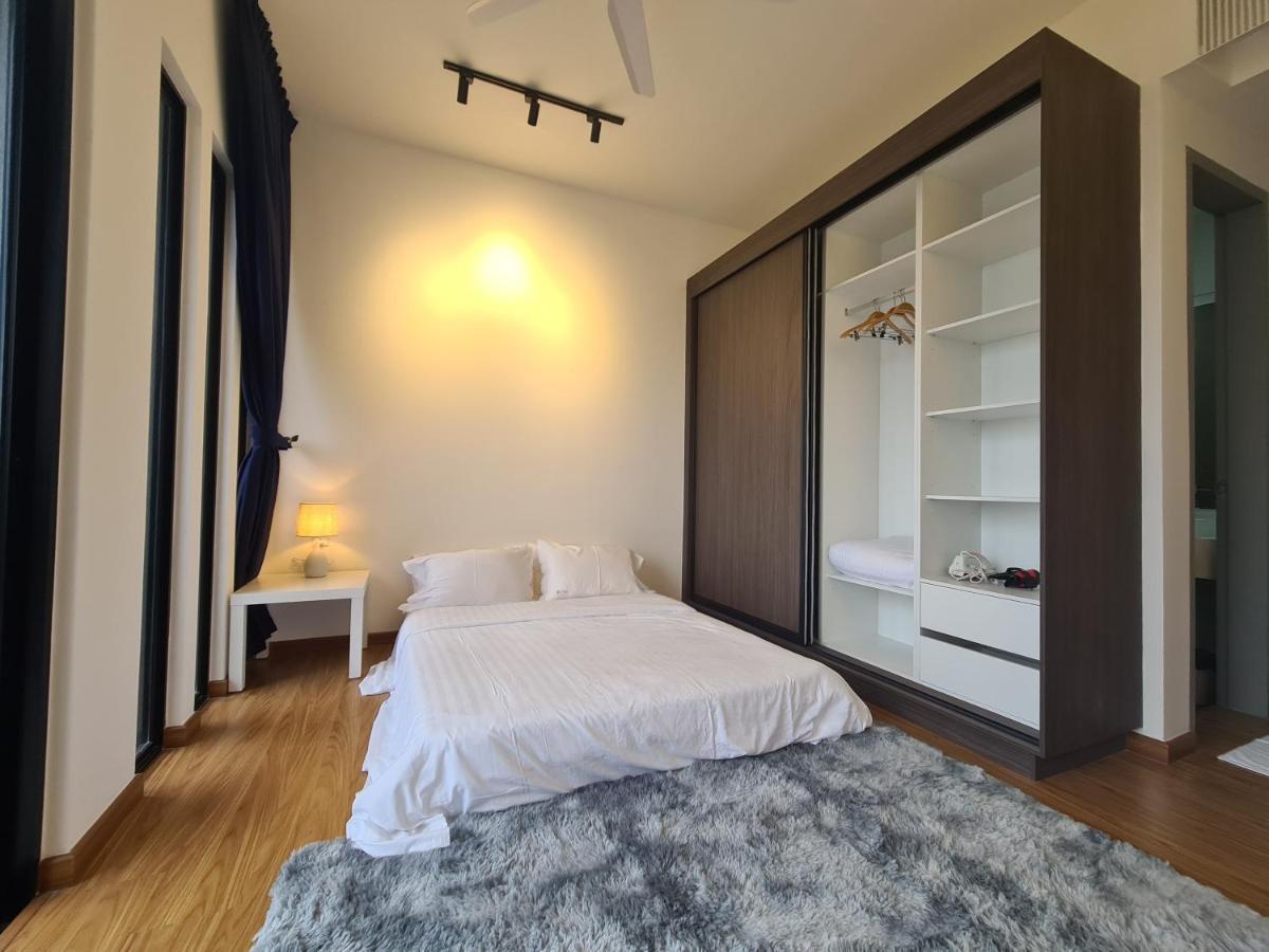 Beacon Executive Premium Suite George Town Eksteriør billede