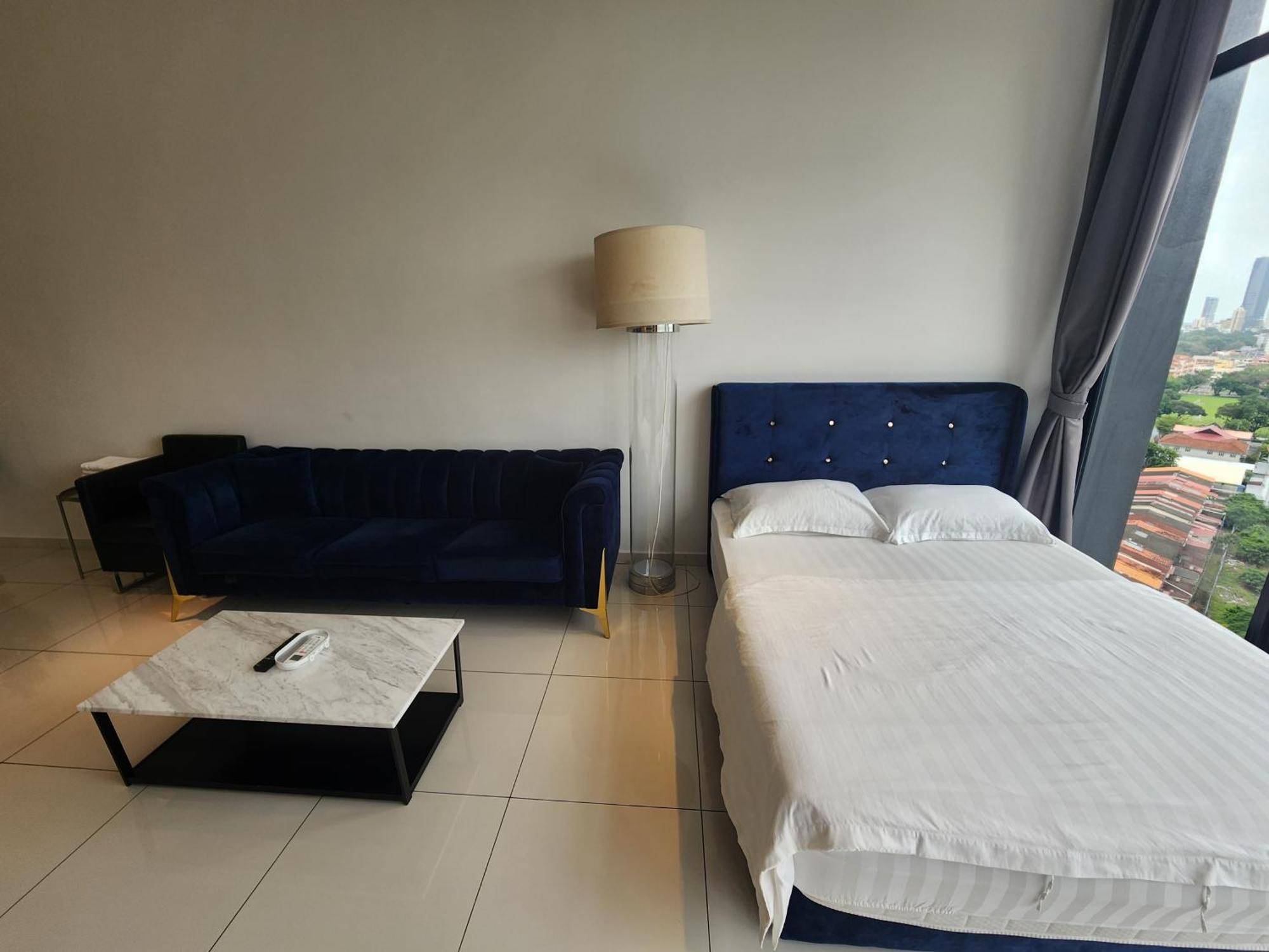 Beacon Executive Premium Suite George Town Eksteriør billede